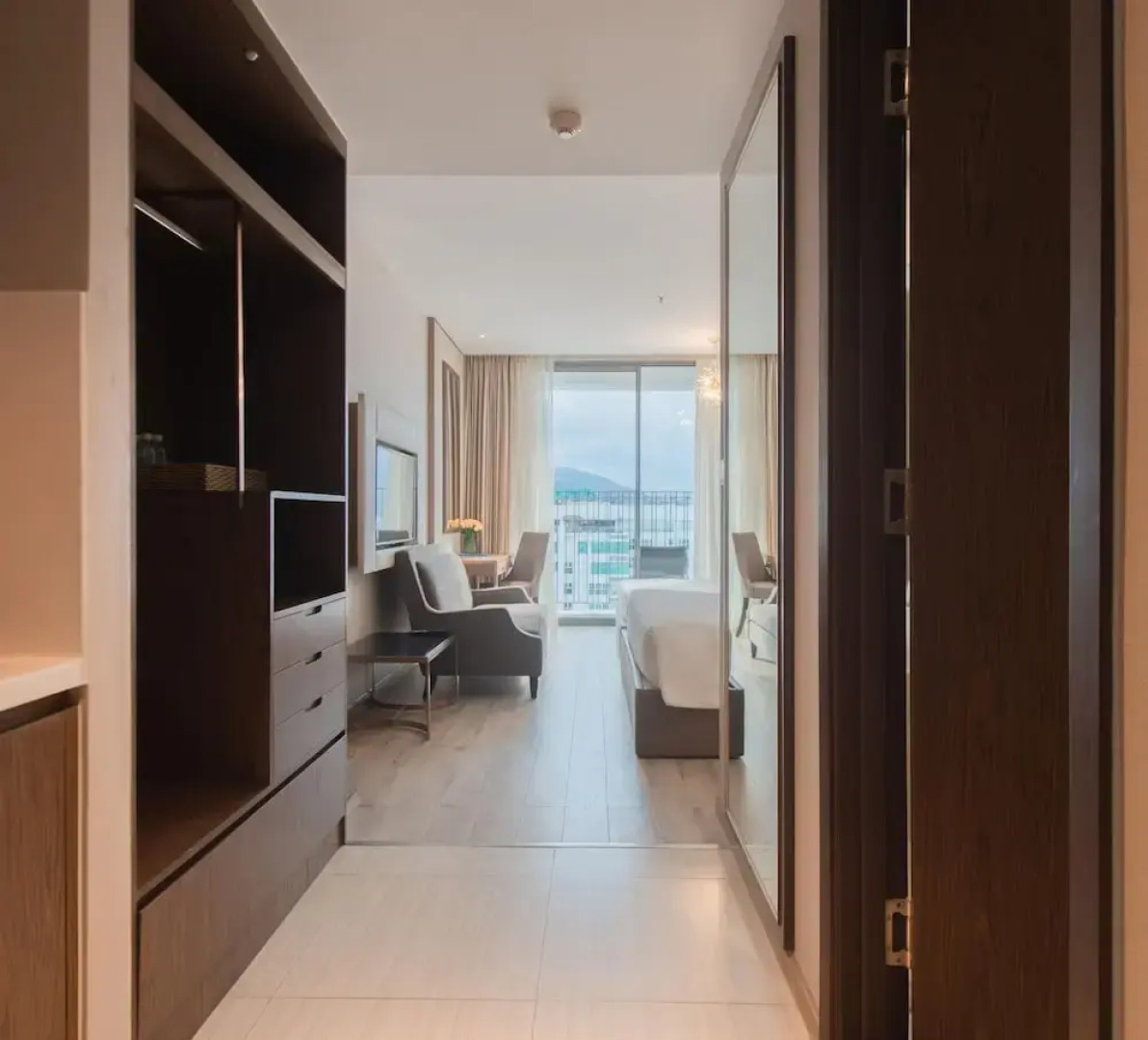 Holi Panorama Condotel