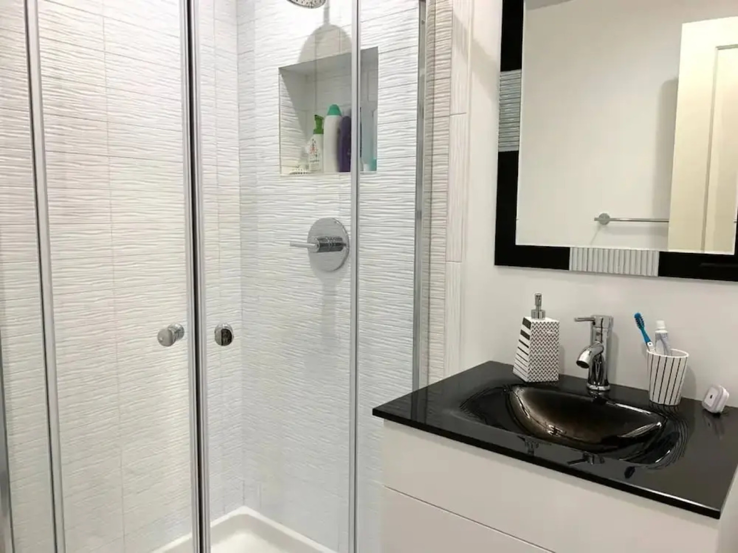 Harbor by Rove Travel 4BR Heated Pool BBQ