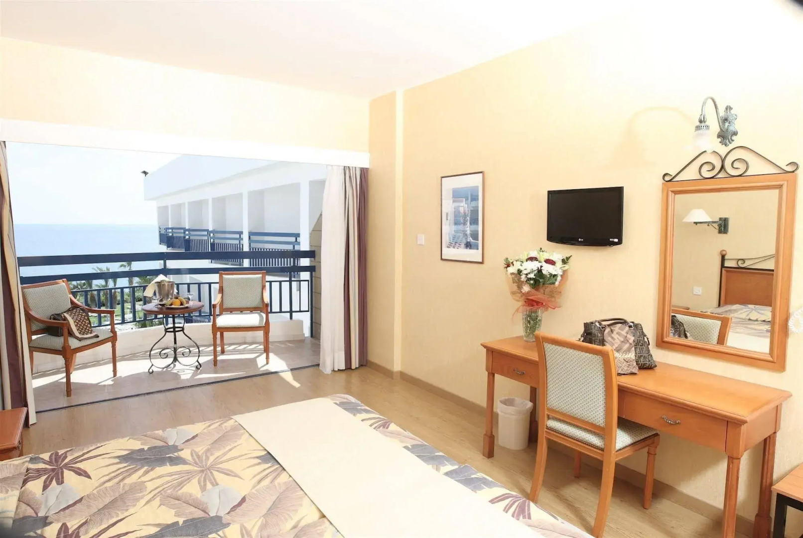 Ascos Coral Beach Hotel