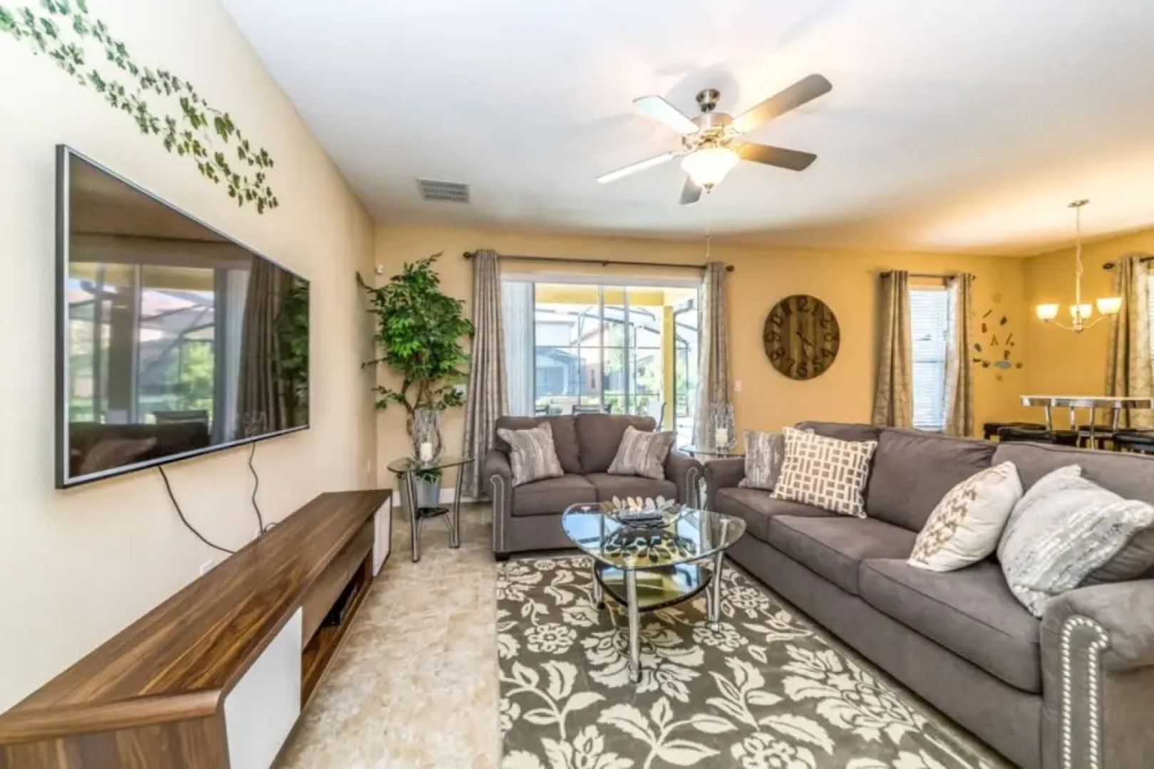 Solterra Resort 6 Bedroom 4 Bath Villa