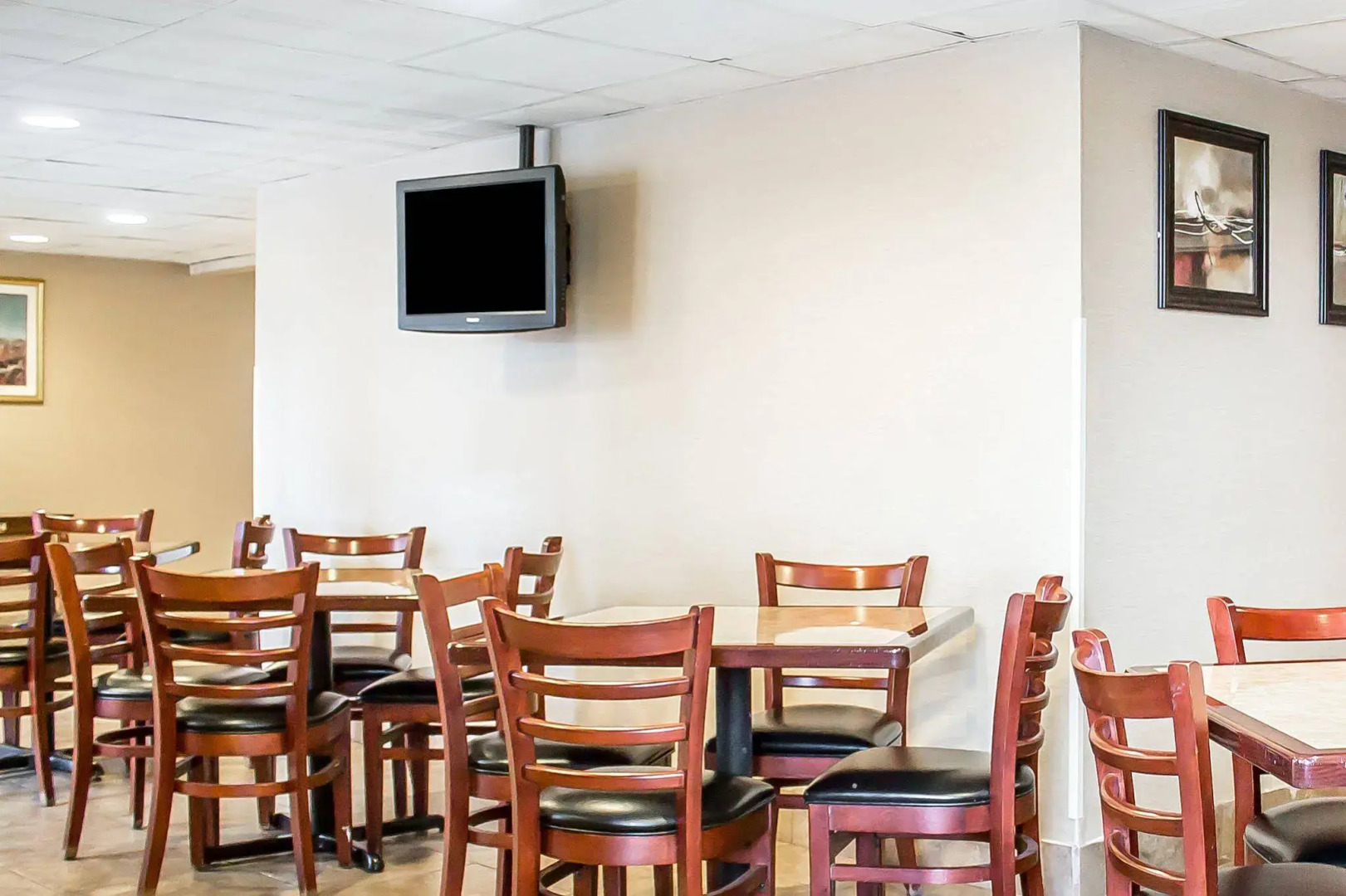 Baymont by Wyndham Scranton Dunmore