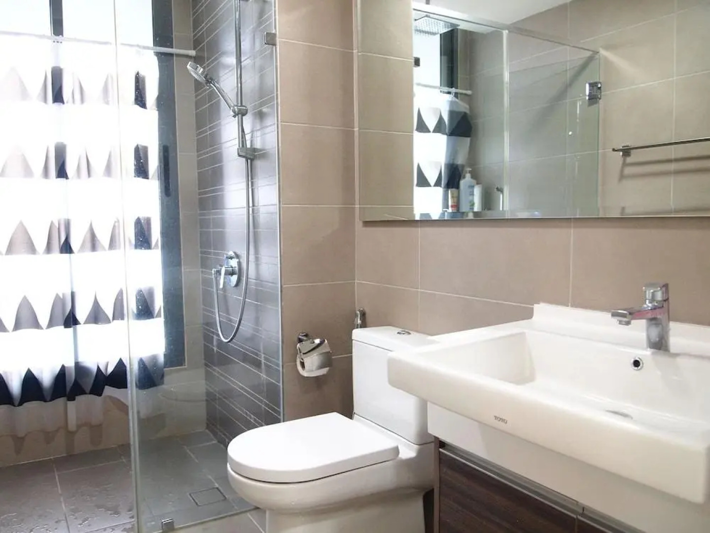 Teega Suites by Squarenest