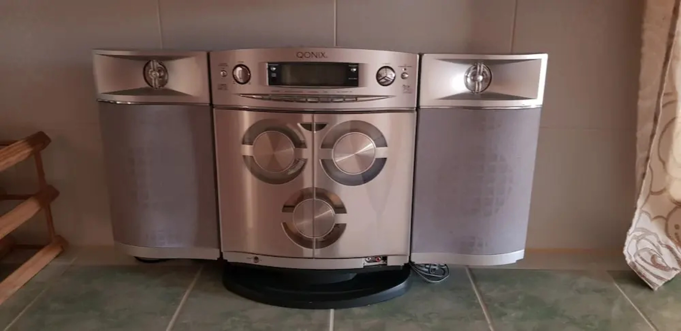 Rustic Villa With Pool, Sleeps 6 & Terrace