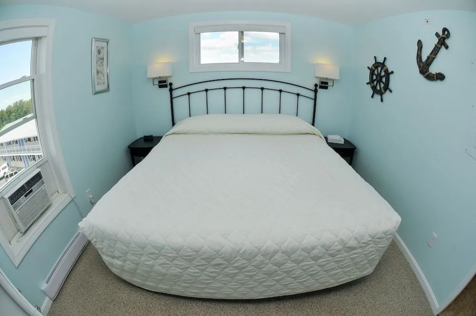 Friendship Oceanfront Suites