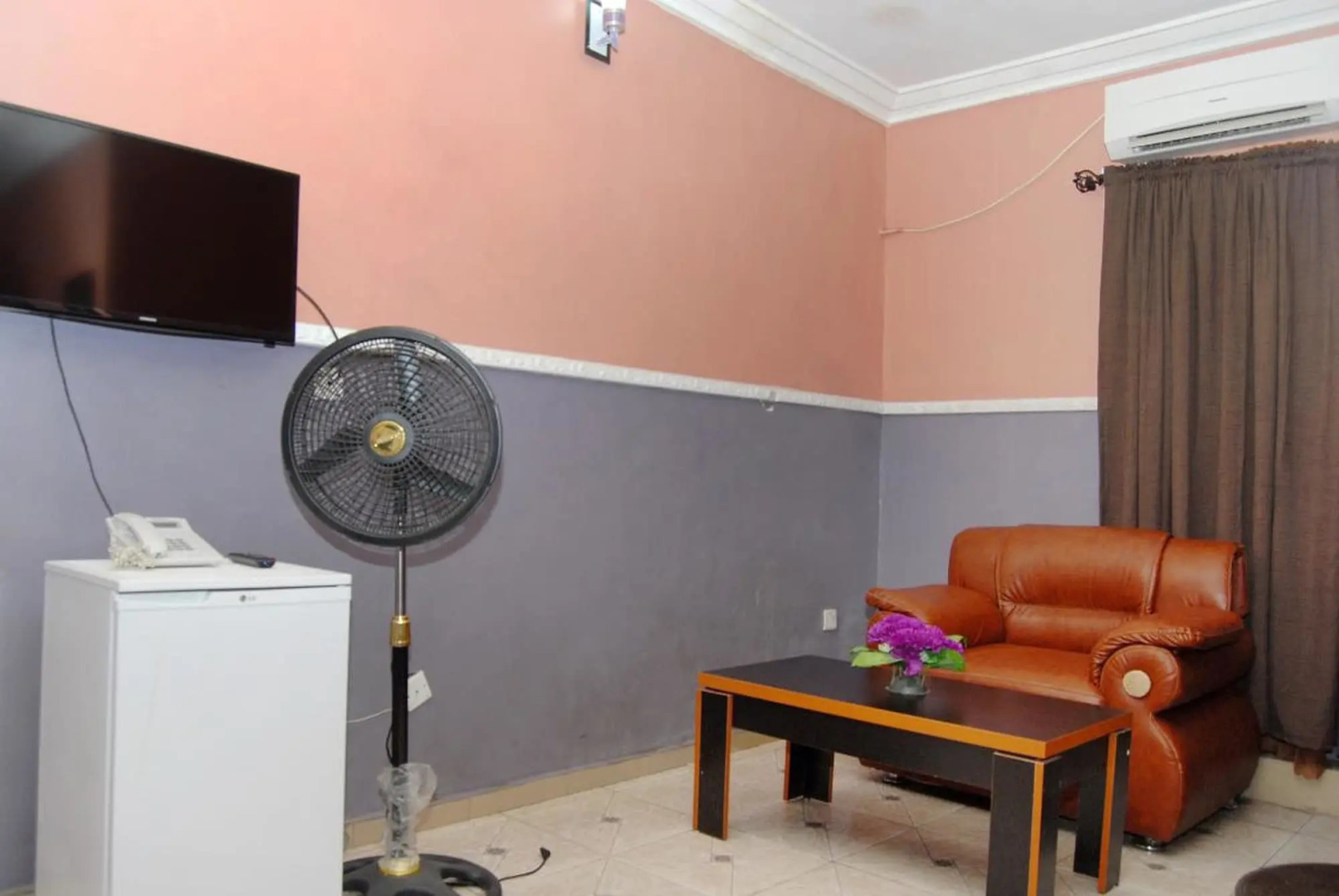 Royal Park Hotel & Suites