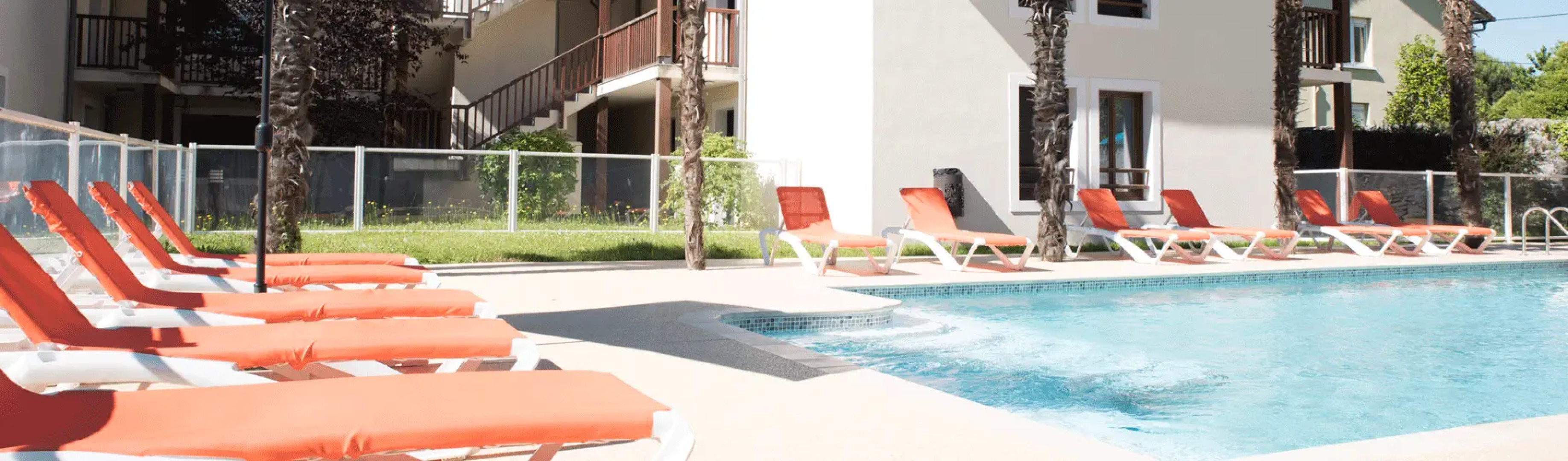 Zenitude Hotel & Residences L'Acacia