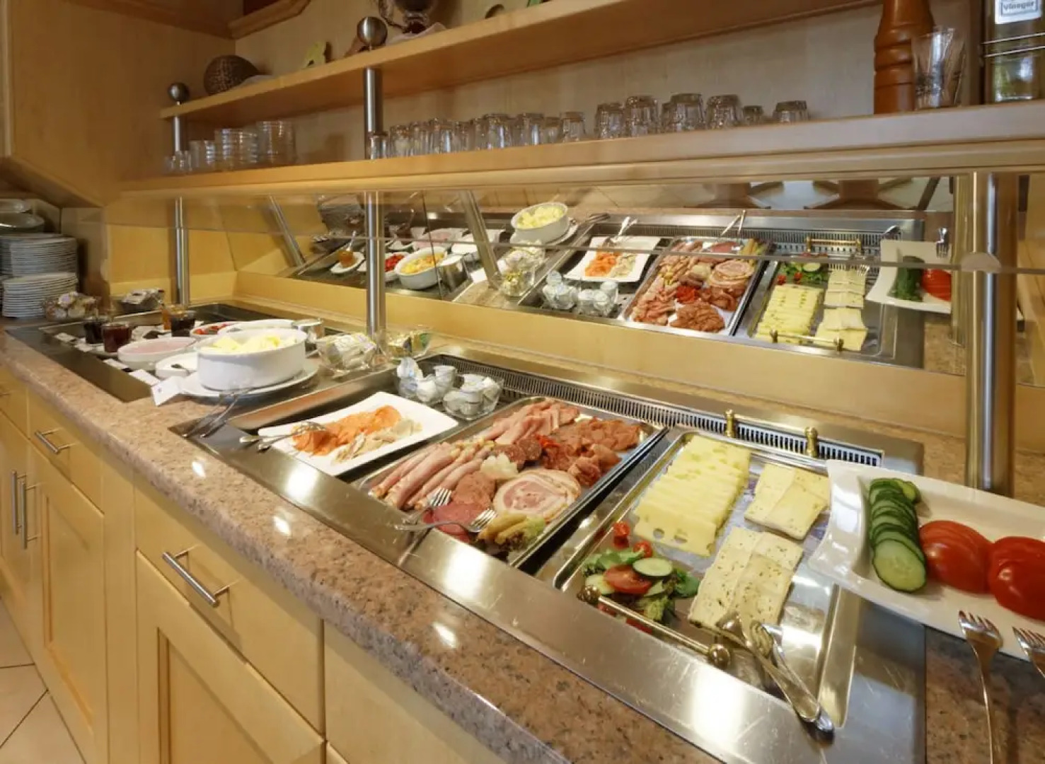 Panorama-Hotel Am See