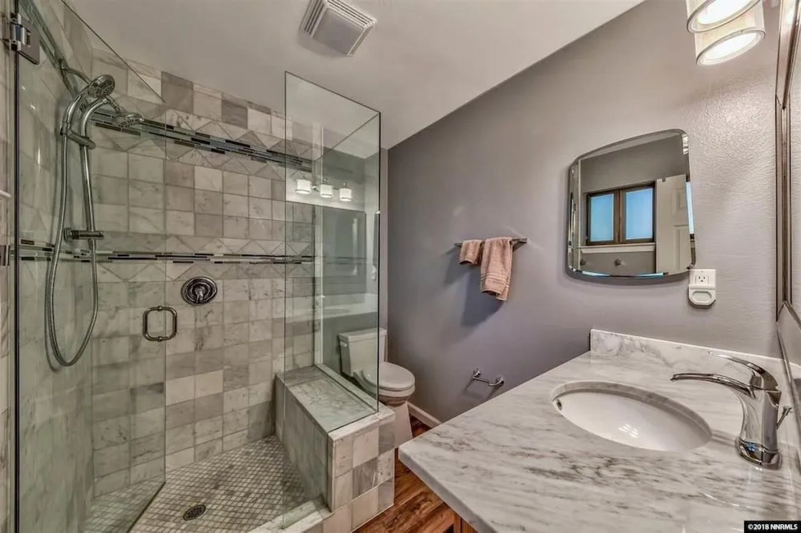 Mv55: Lake Village Remodel Condo With Pool & Hot tub