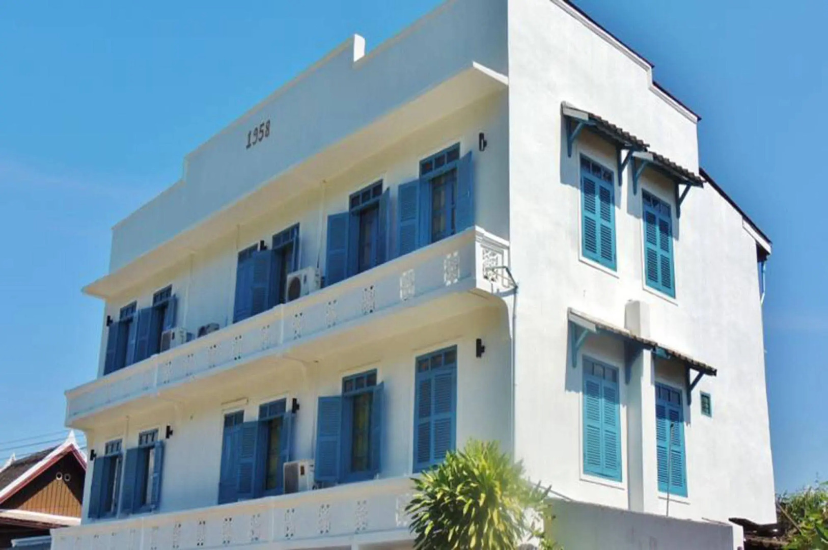 Mad Monkey Luang Prabang