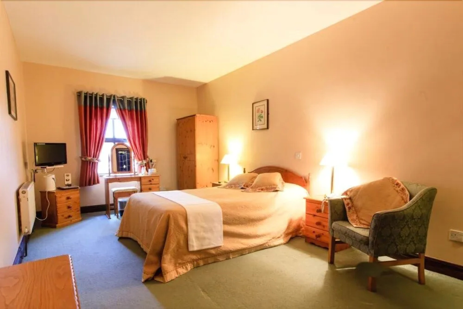 The Yeats County Inn Hotel