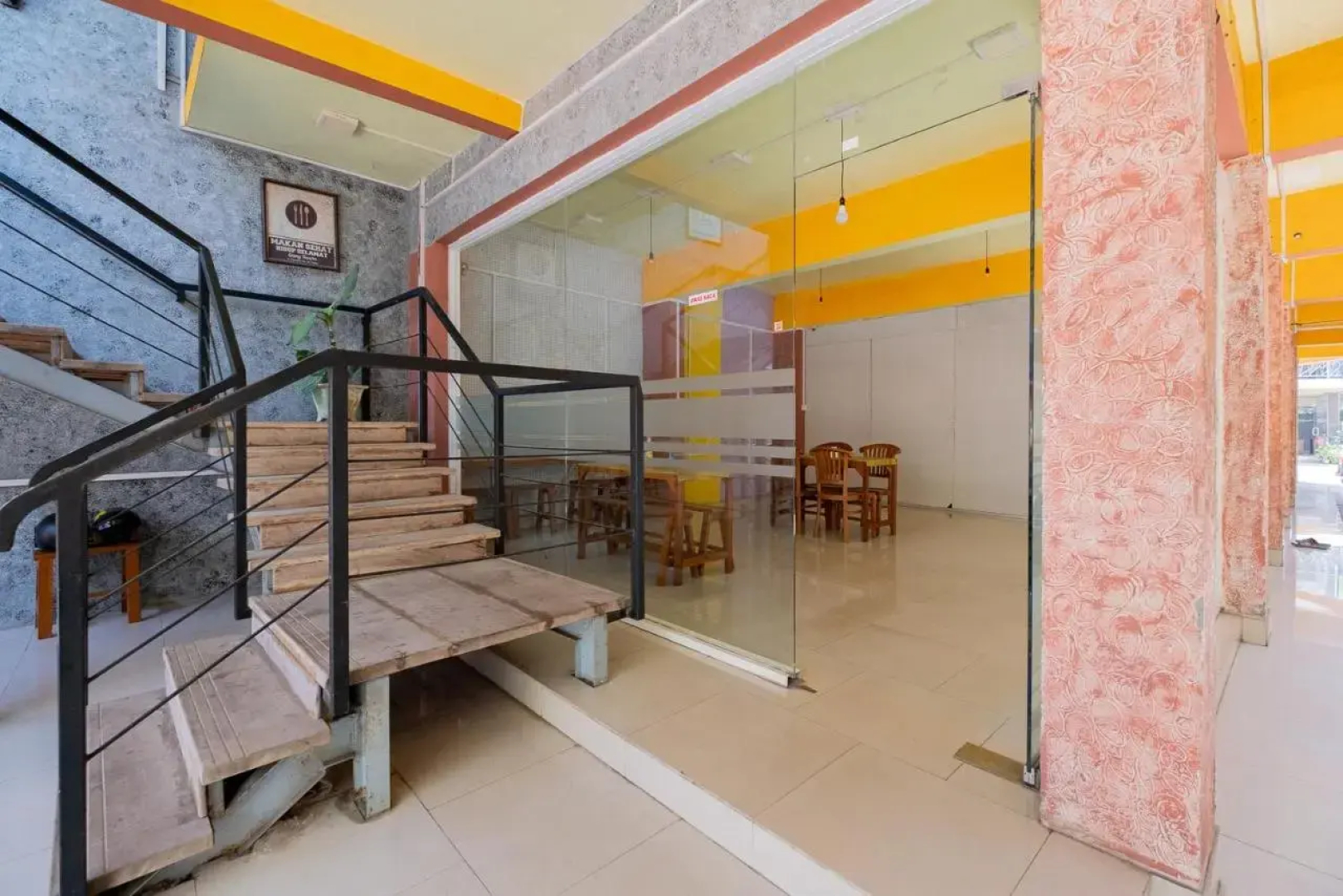 Gang Guest House