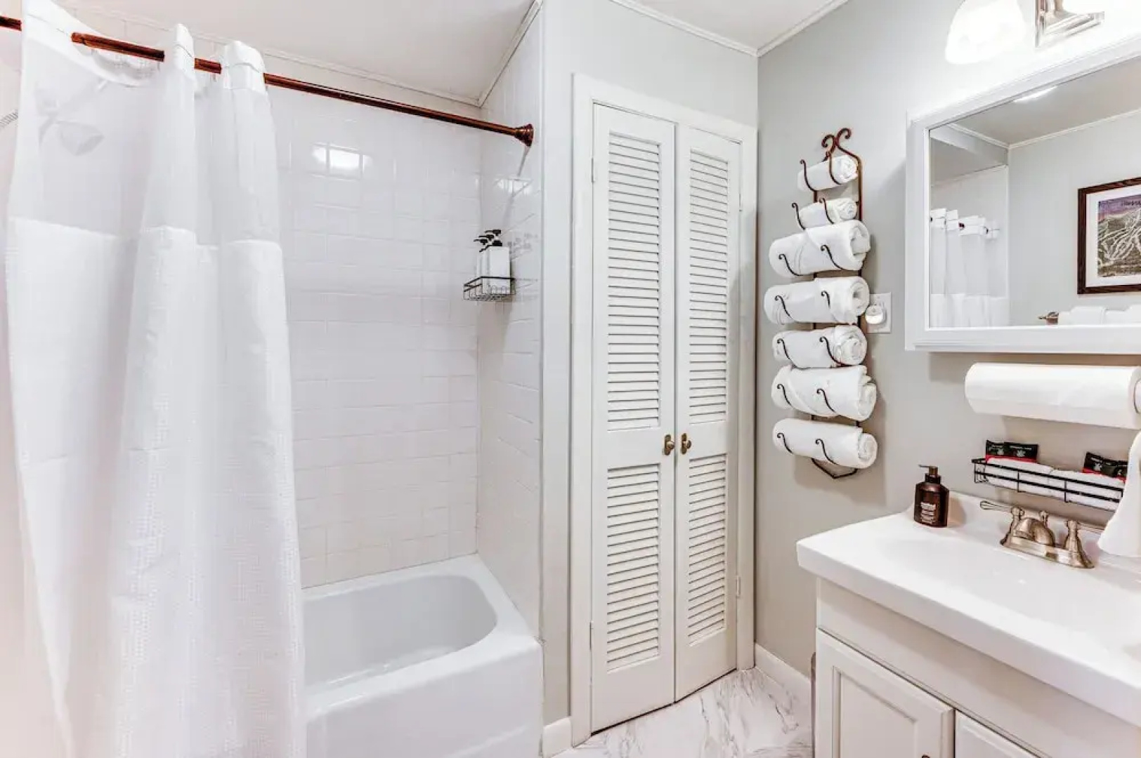Hiking Galore: Mittersill Townhome in Franconia!