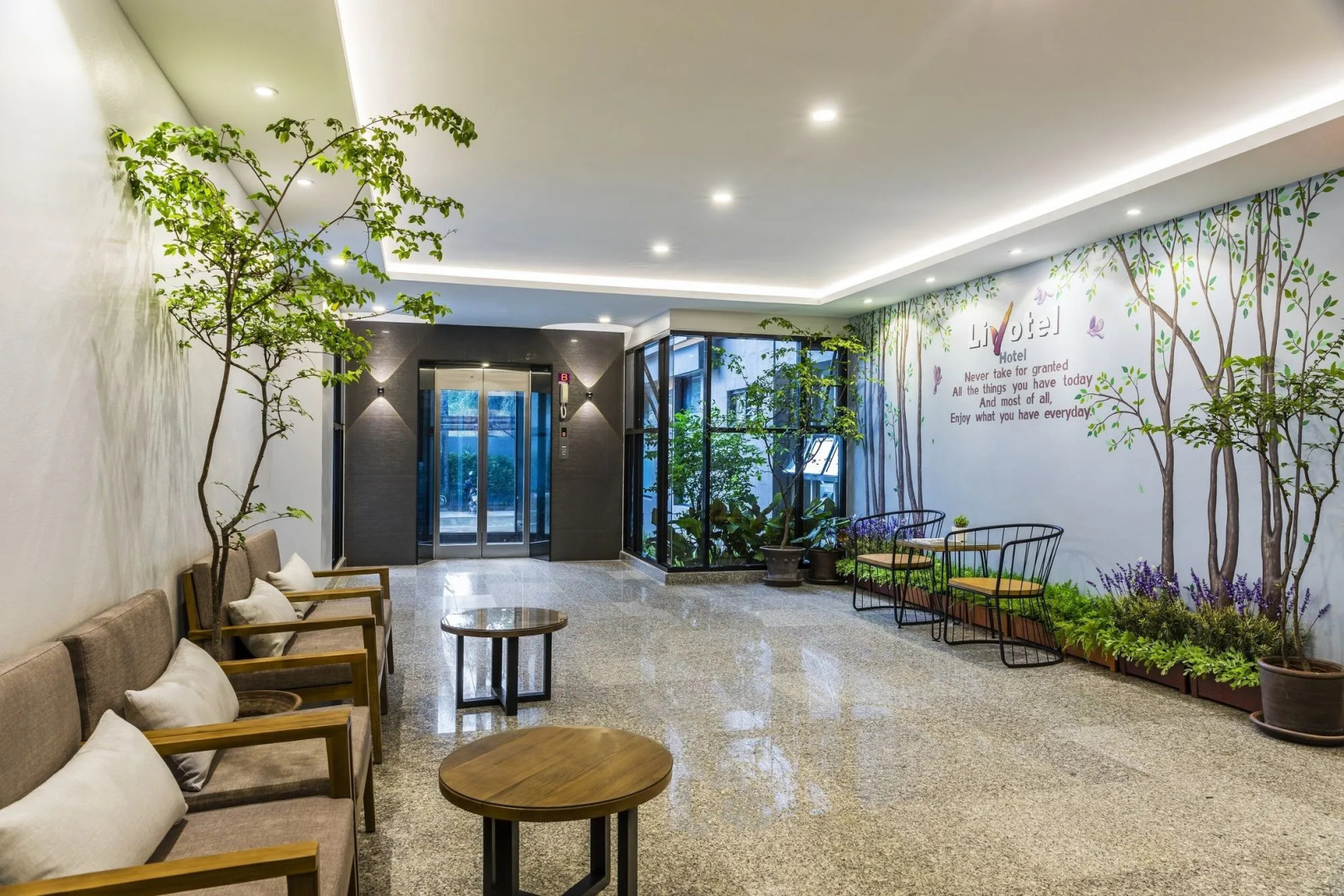 Livotel Hotel Hua Mak Bangkok
