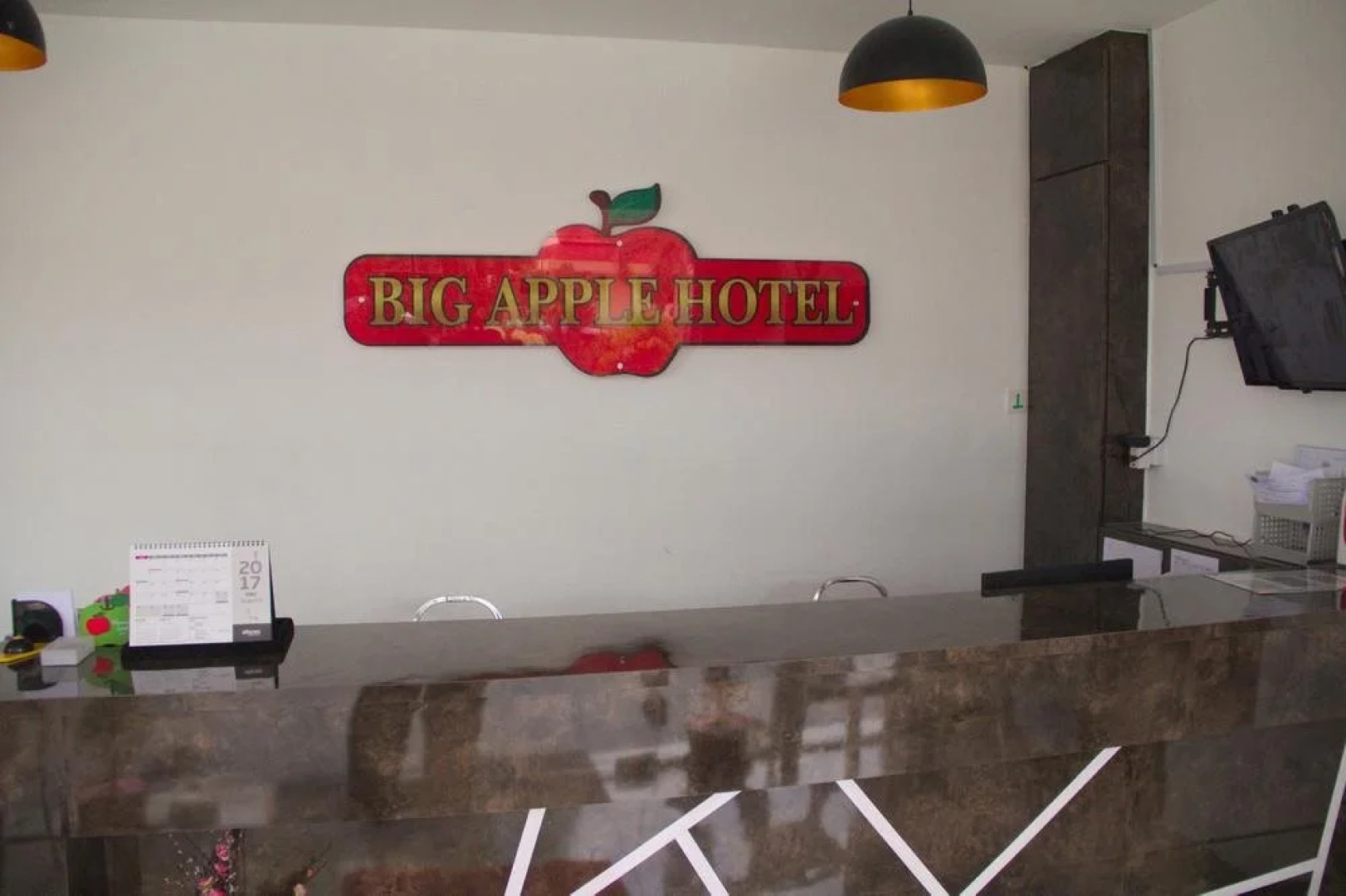 Big Apple Hotel