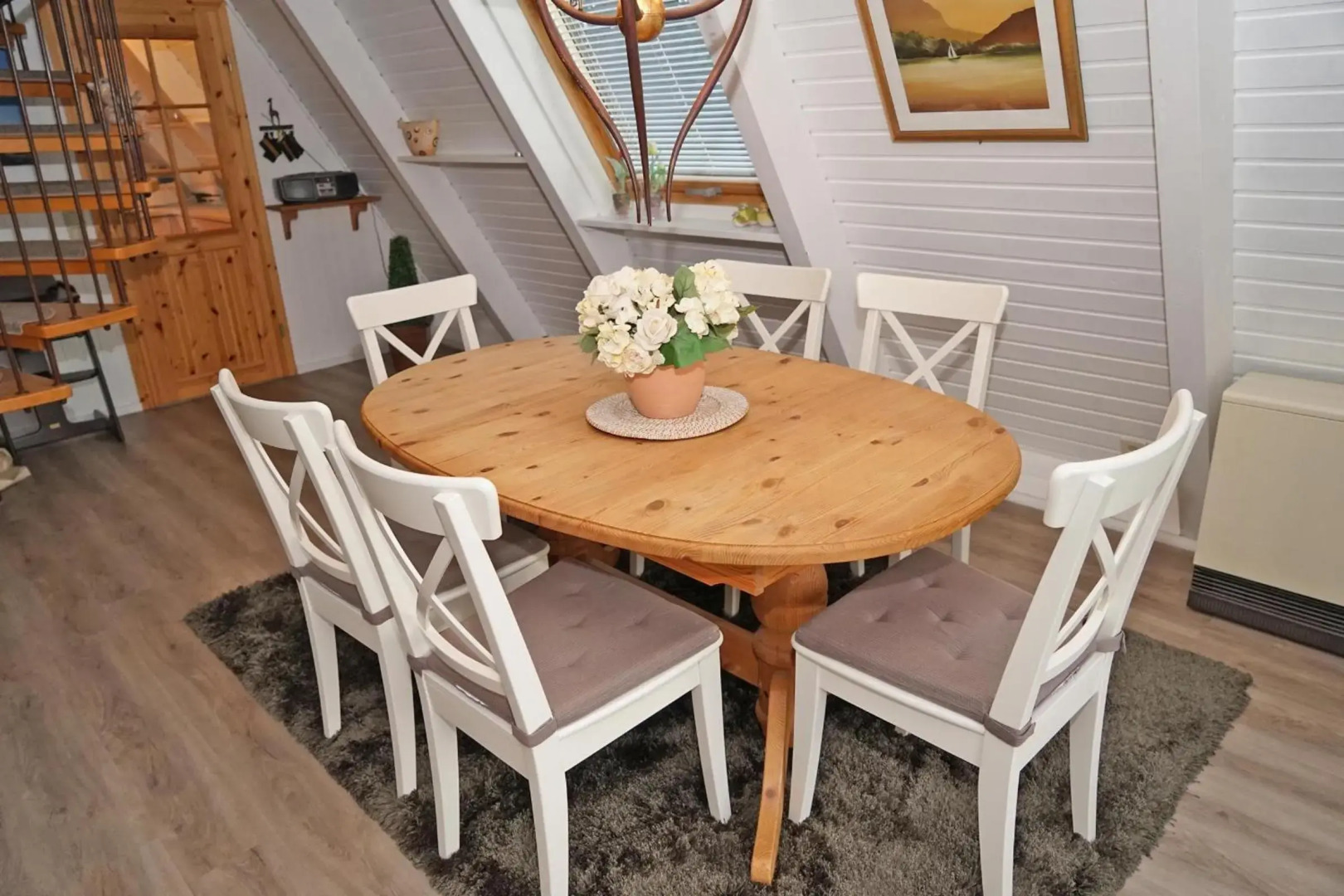 Zeltdachhaus _ grosse Terrasse _ m