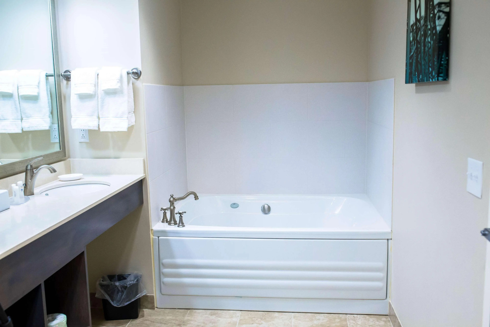 Best Western Plus Centralia Hotel & Suites