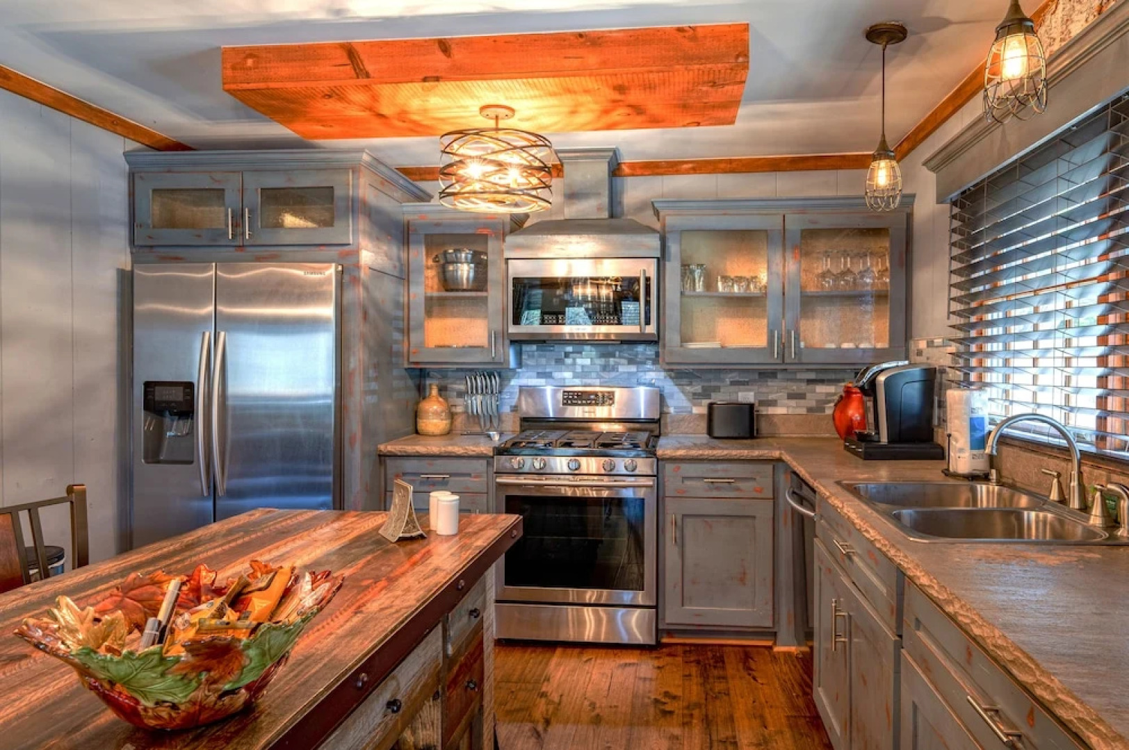 stayNantahala - Smoky Mountain Cabins