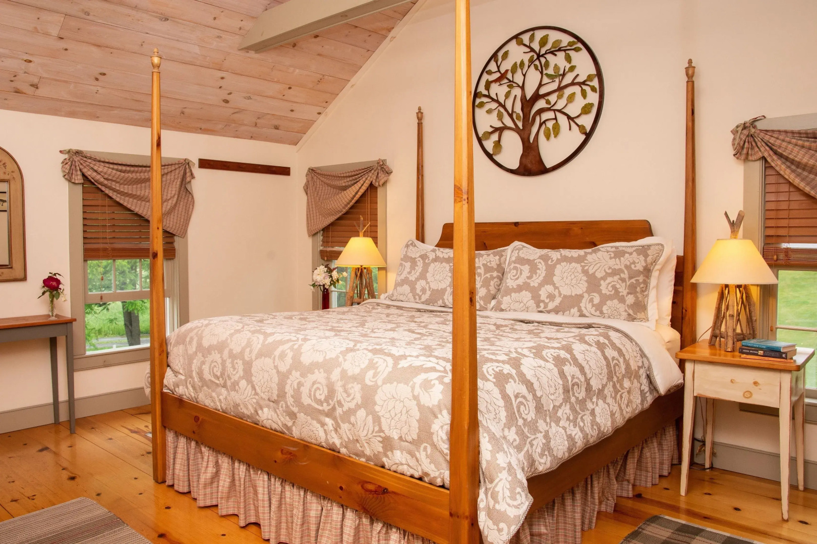 Inn at Silver Maple Farm