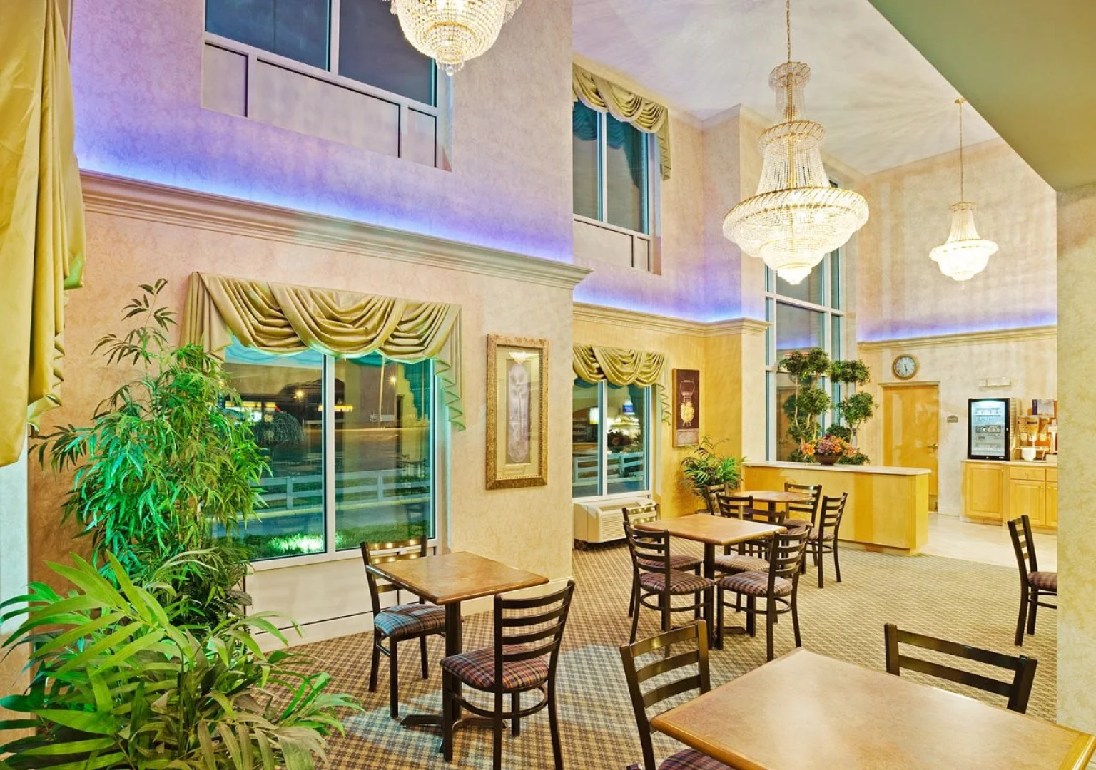 Holiday Inn Express & Suites London by IHG