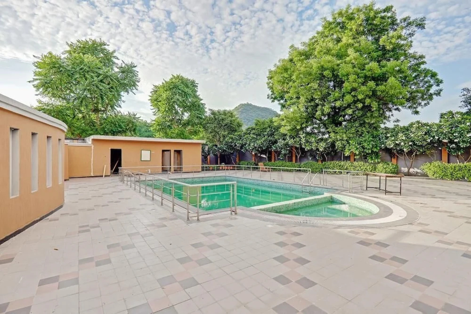 Opal Club Neemrana