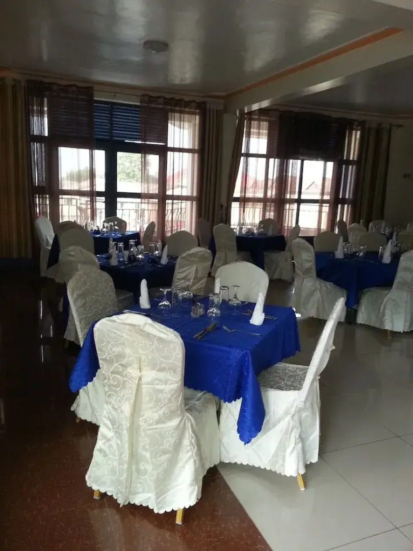 Western Mountain Hotel