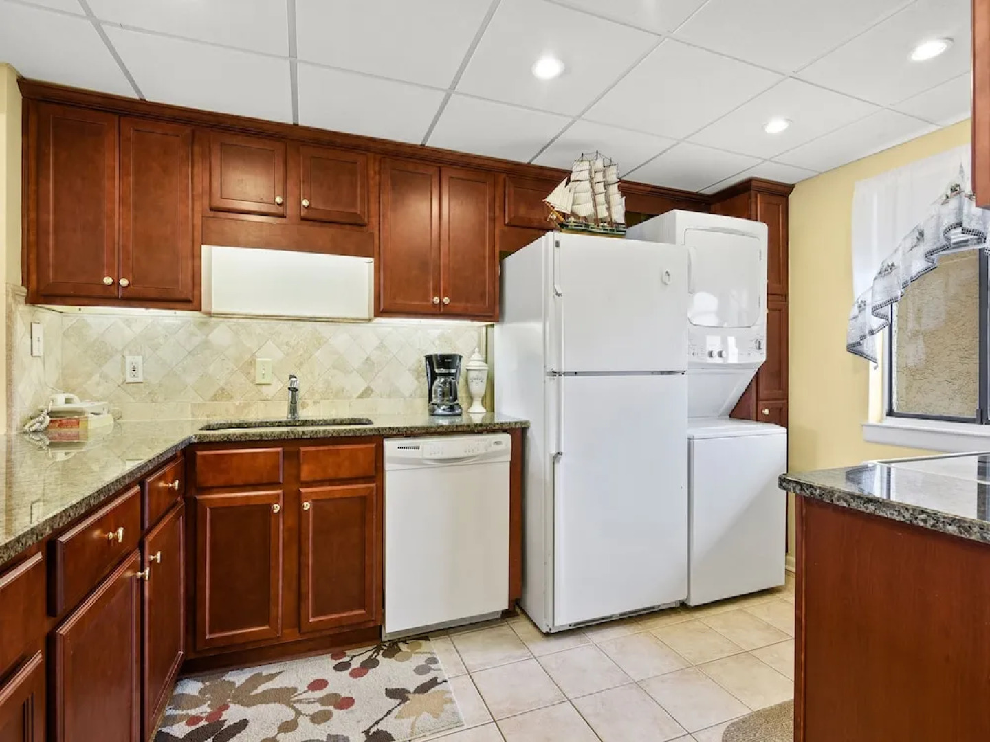 Island Club by Vtrips