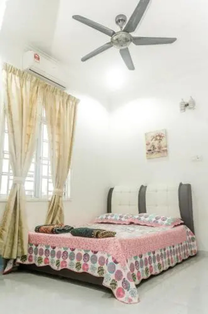 White Cottage Guest House