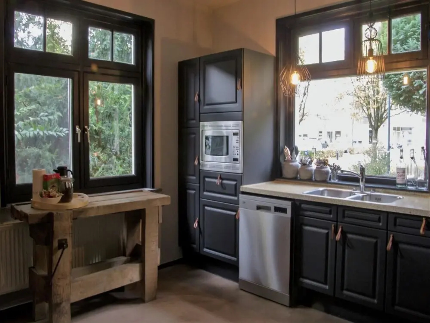 Spacious Holiday Home in Borkel en Schaft With Garden