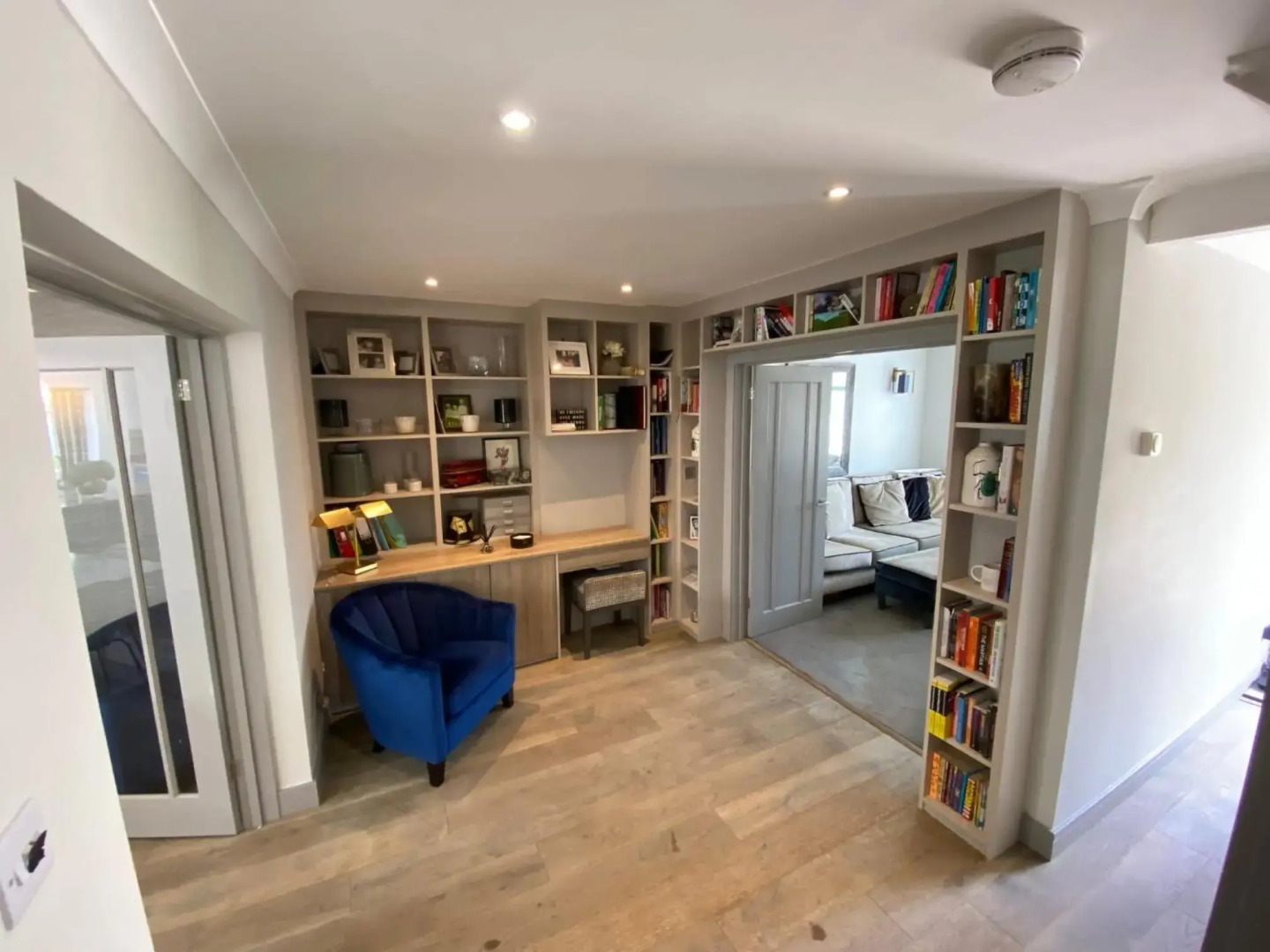 Ascot stunning and modern 4 bedroom town house with 156 sq ft garden office