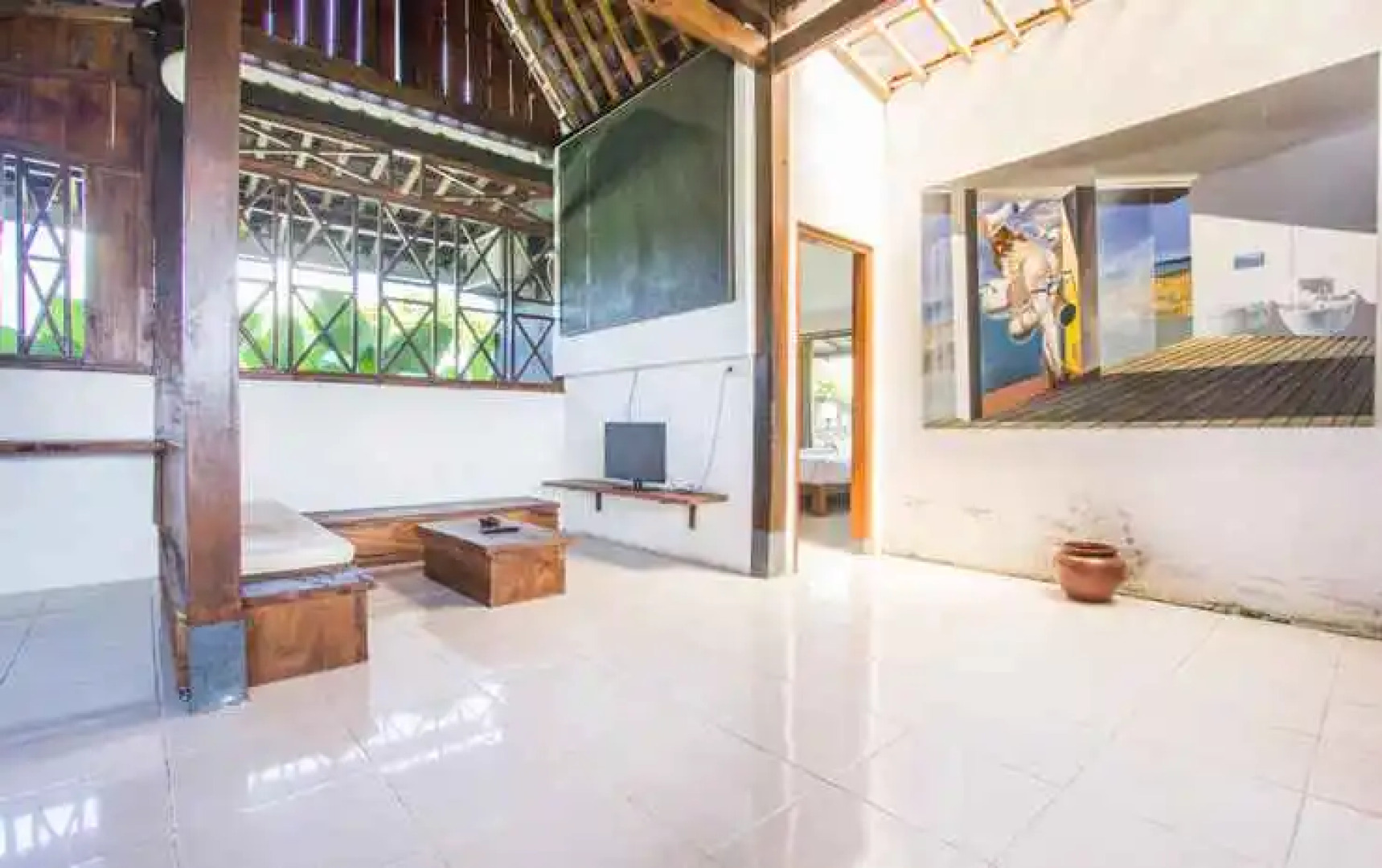 Puri Menoreh Hotel and Restaurant Borobudur