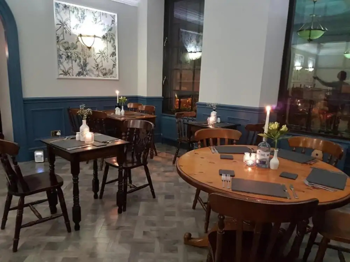 The Woodside Hotel, Aberdour. Exclusive Use