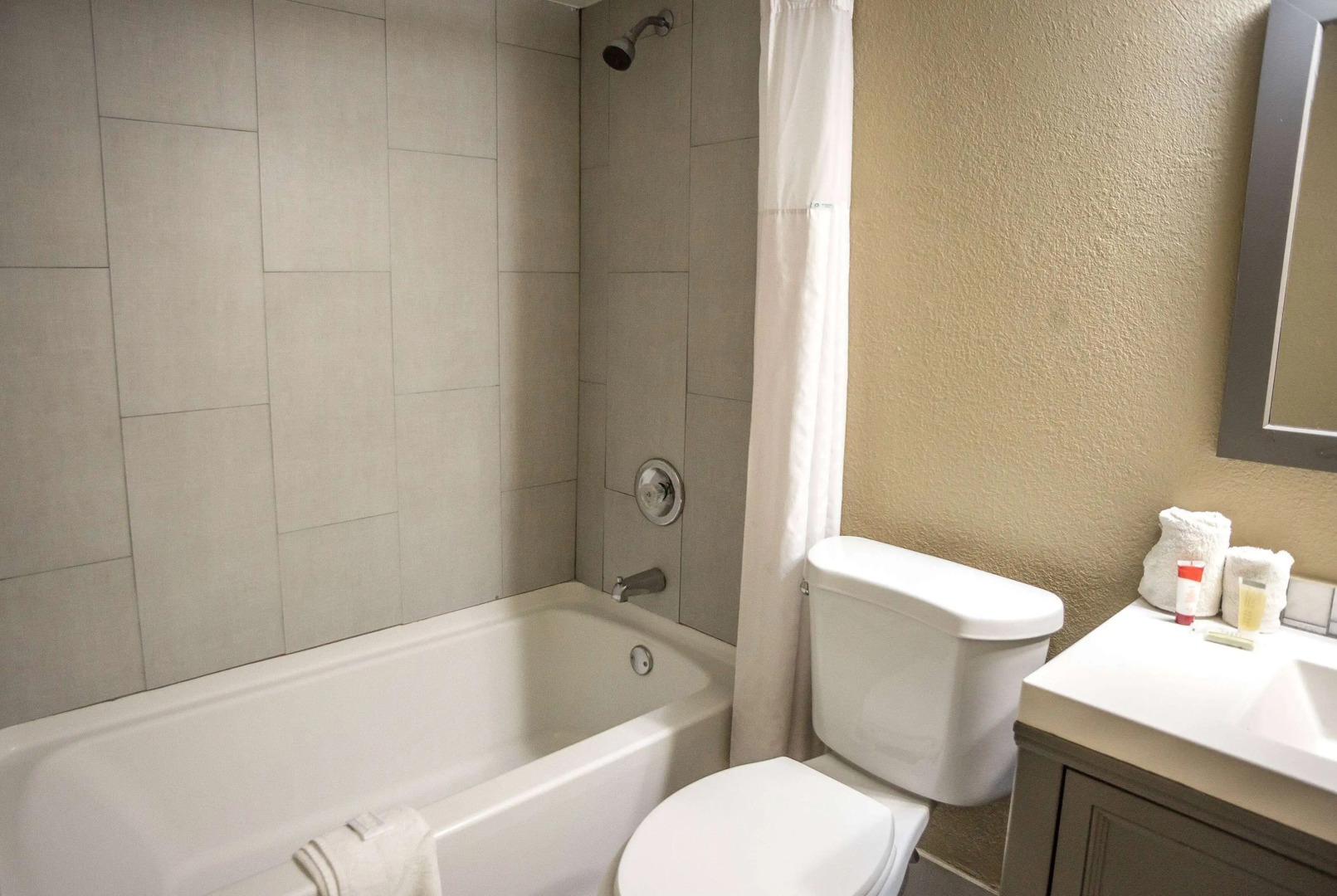 Super 8 by Wyndham Indianapolis South