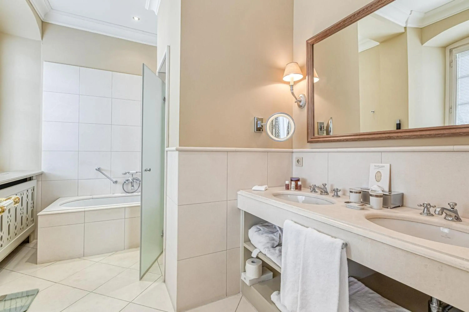 Wald & Schlosshotel Friedrichsruhe