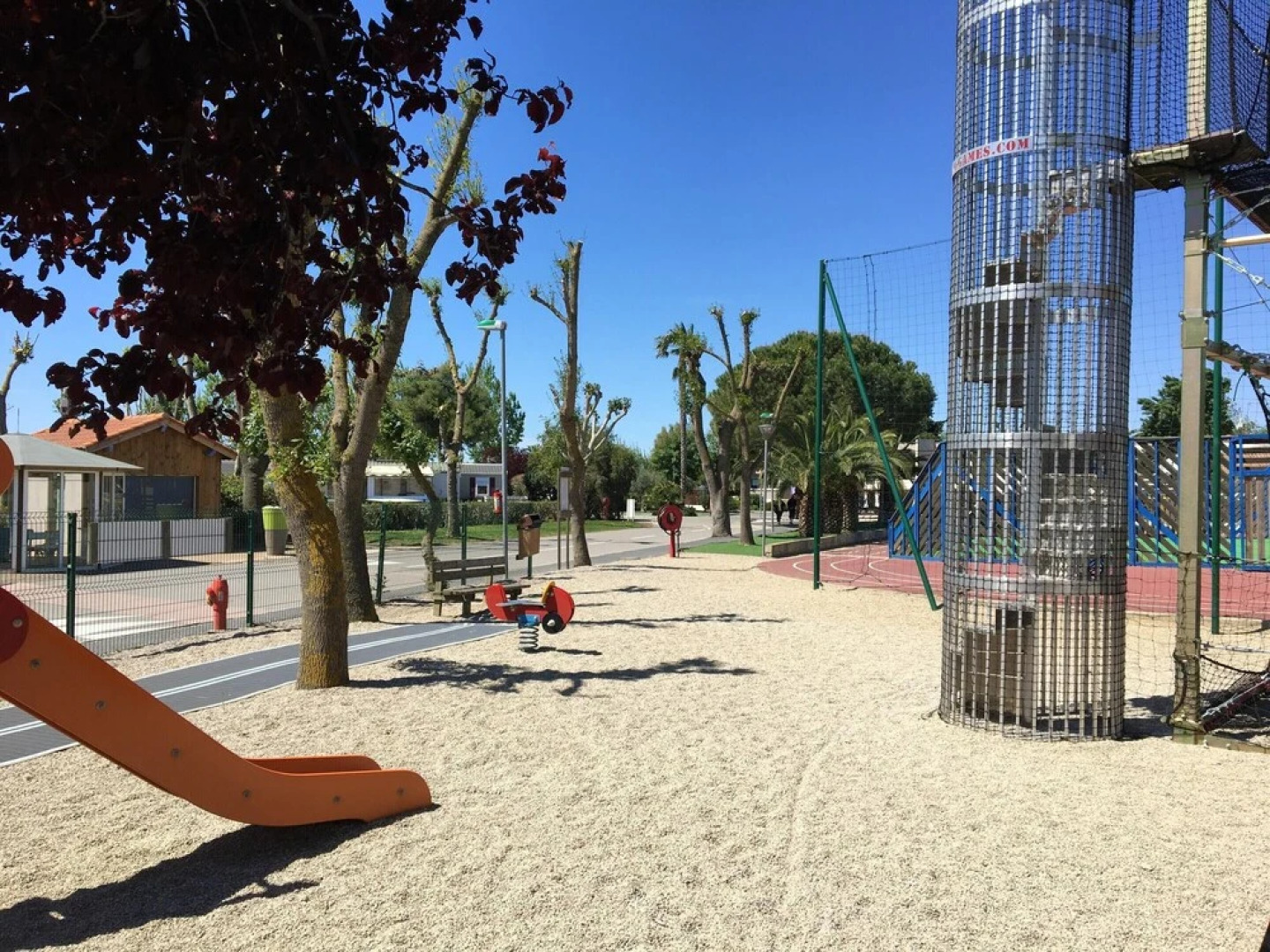 Bungalow With 3 Bedrooms in Vias, With Shared Pool and Furnished Garden - 2 km From the Beach