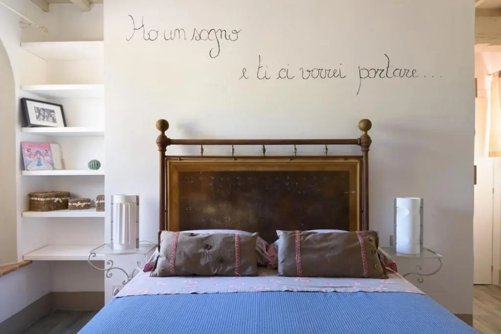 House With one Bedroom in Trequanda, With Shared Pool and Enclosed Garden