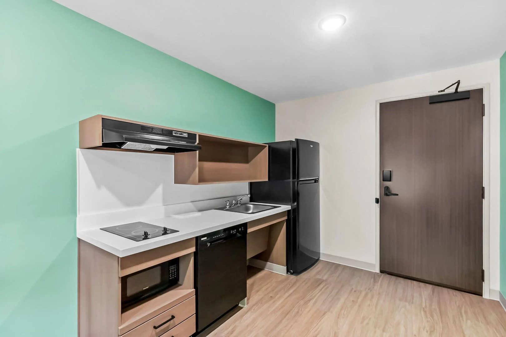 ECHO Suites Extended Stay by Wyndham Sterling
