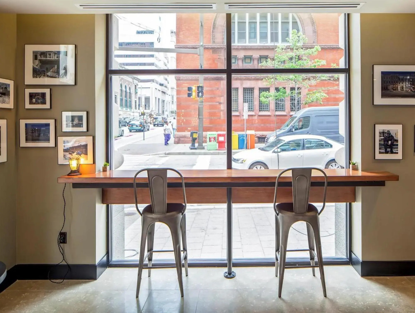 Hotel RL Baltimore Inner Harbor