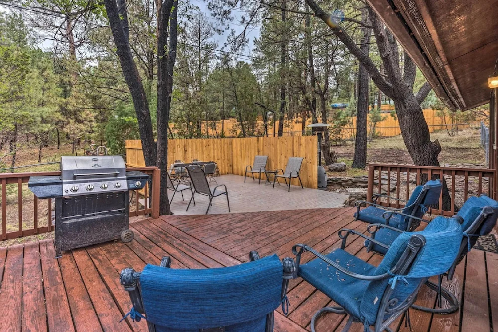 Rustic Ruidoso Cabin w/ Large Deck & Grill!