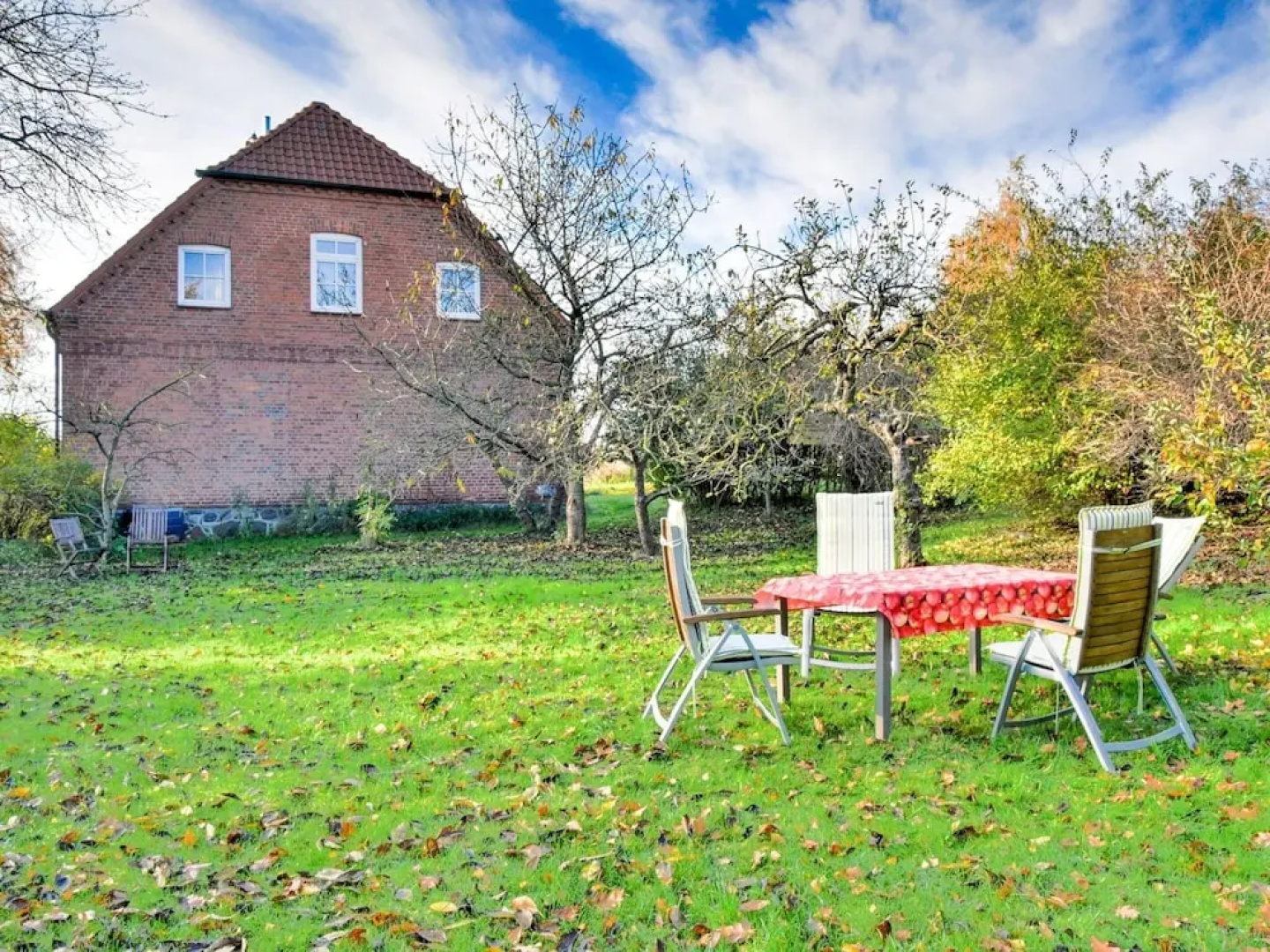 Gemuetliches Apartment in Behmkenhagen mit Terrasse