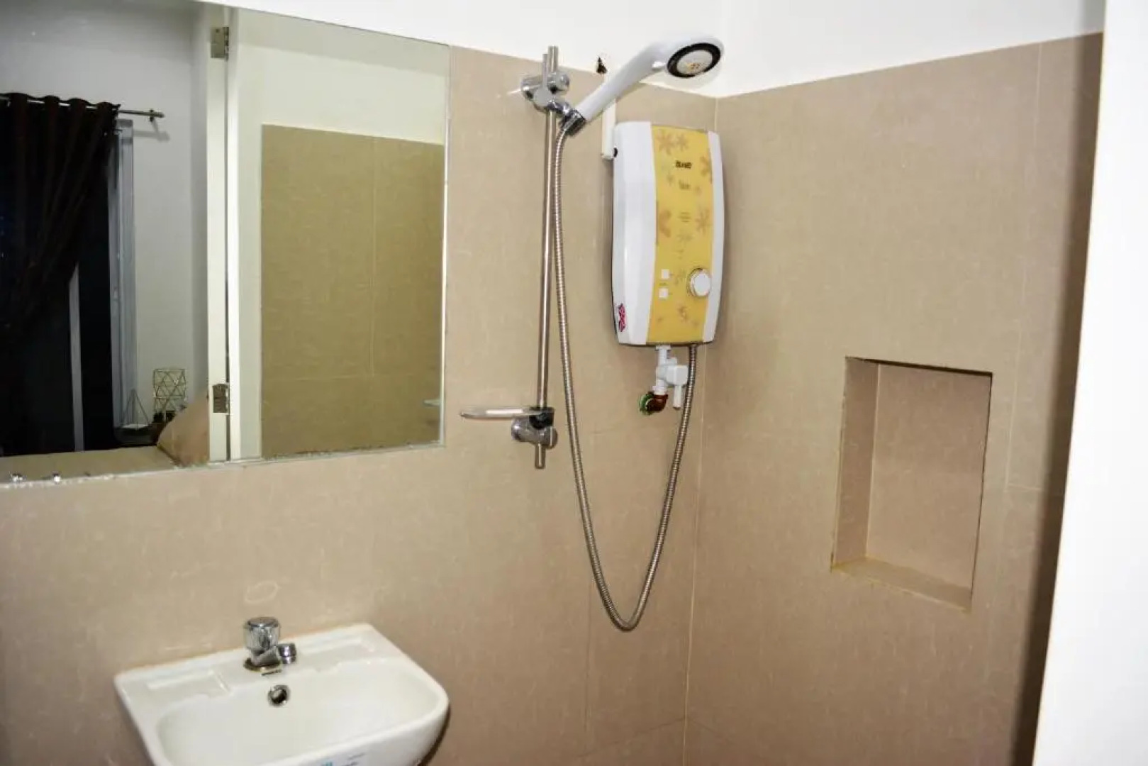 Sergi's Resort and Hotel