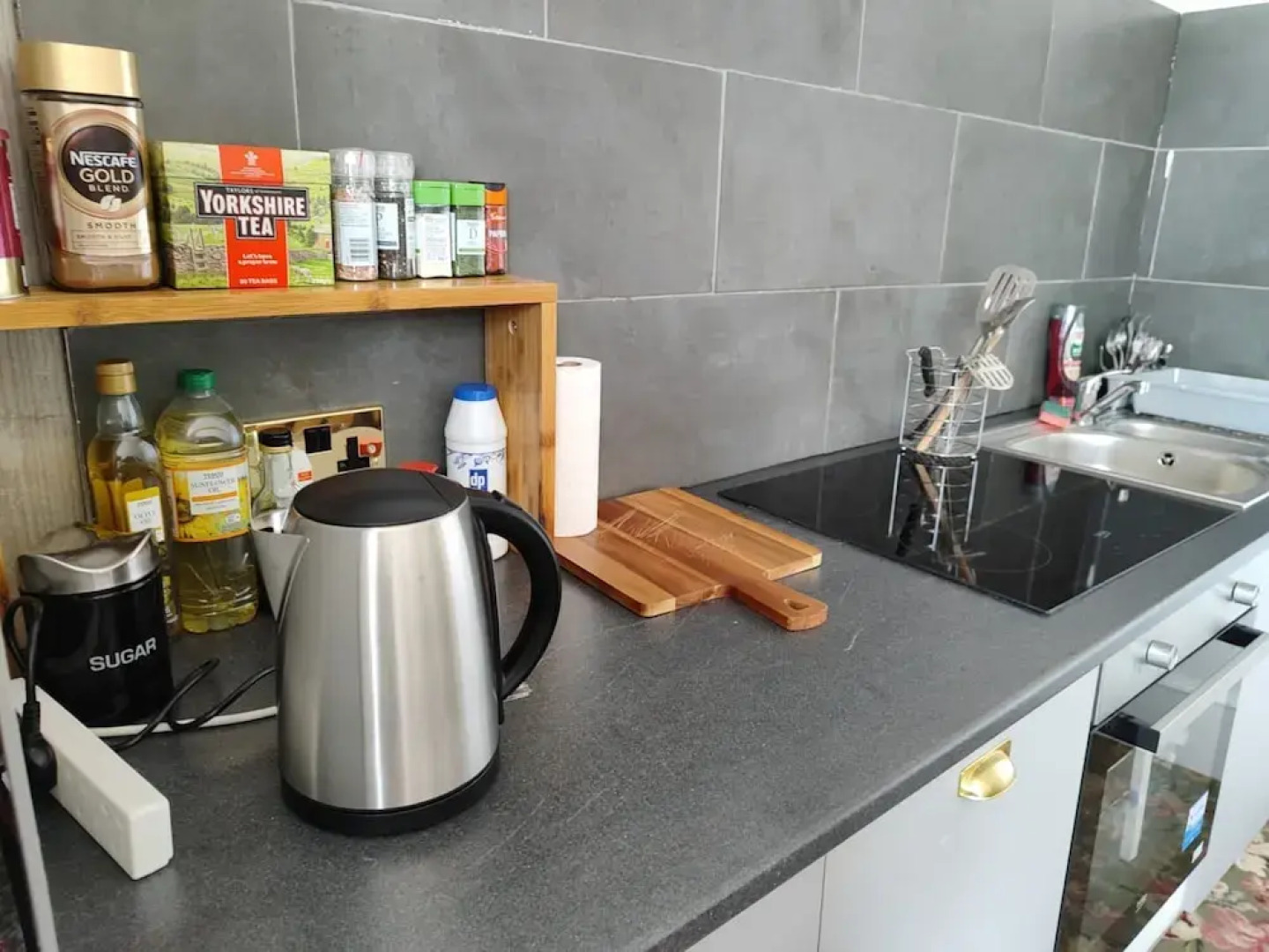 The Falls - Value Rooms at Aultnagar Estate