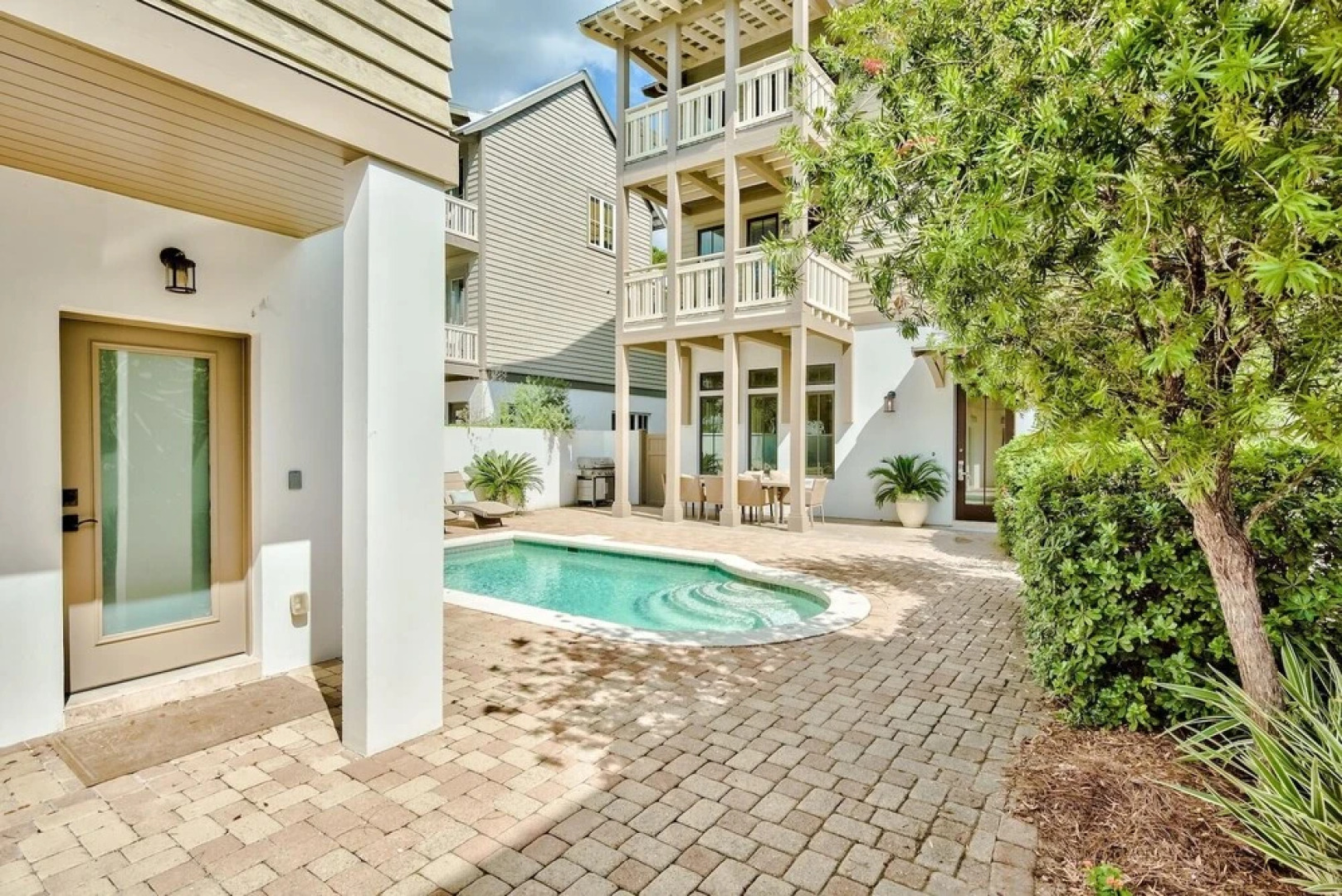 Rolling Dunes - 92 N Winston Lane