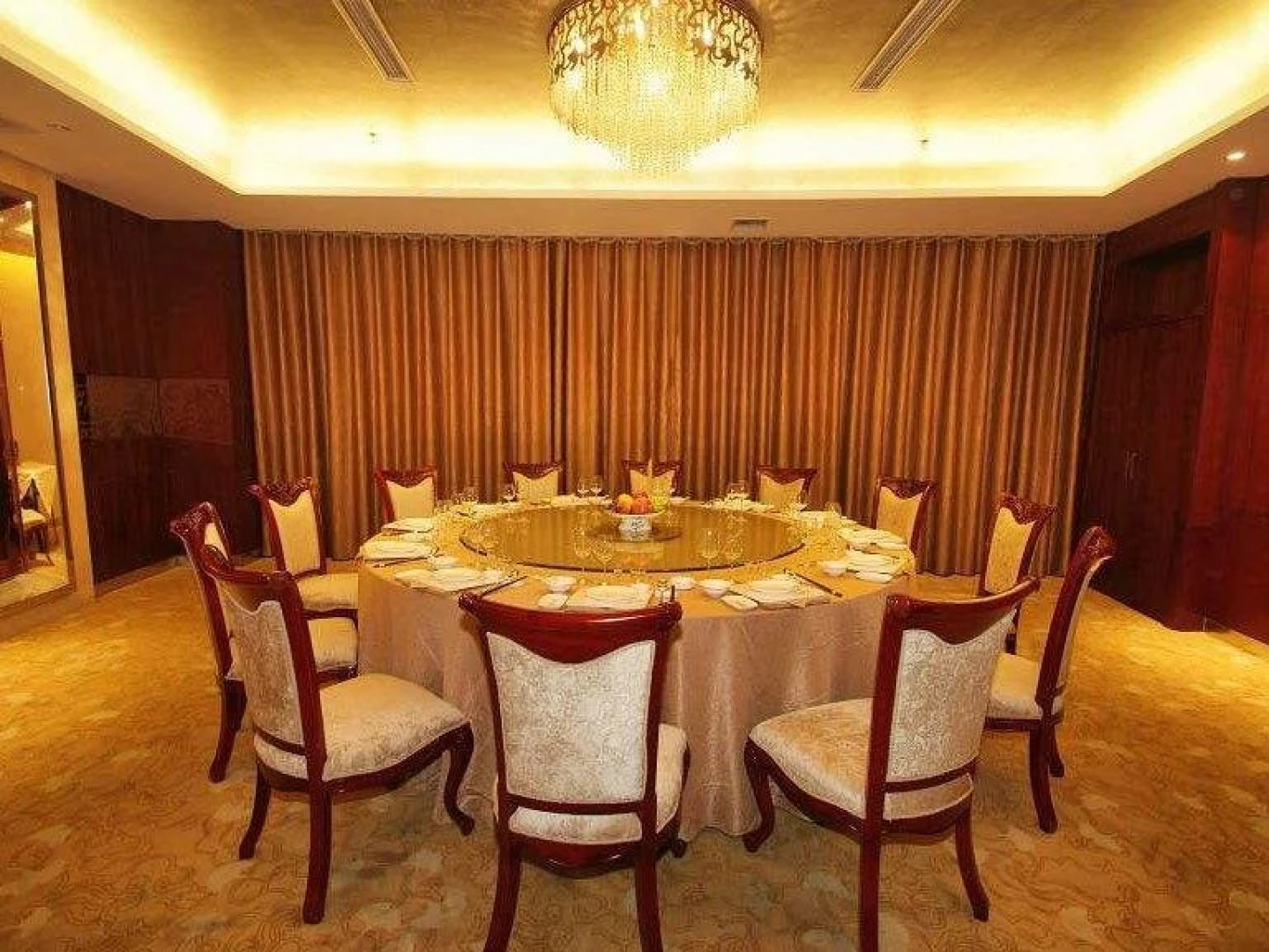 Huanghua International Hotel