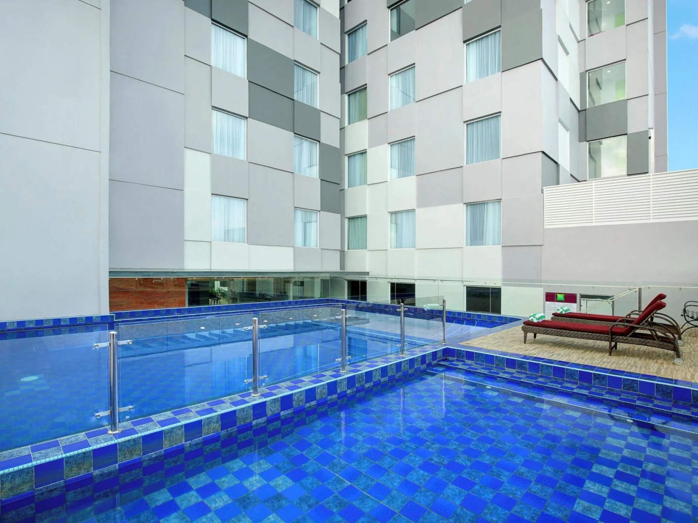 ibis Styles Makassar Sam Ratulangi