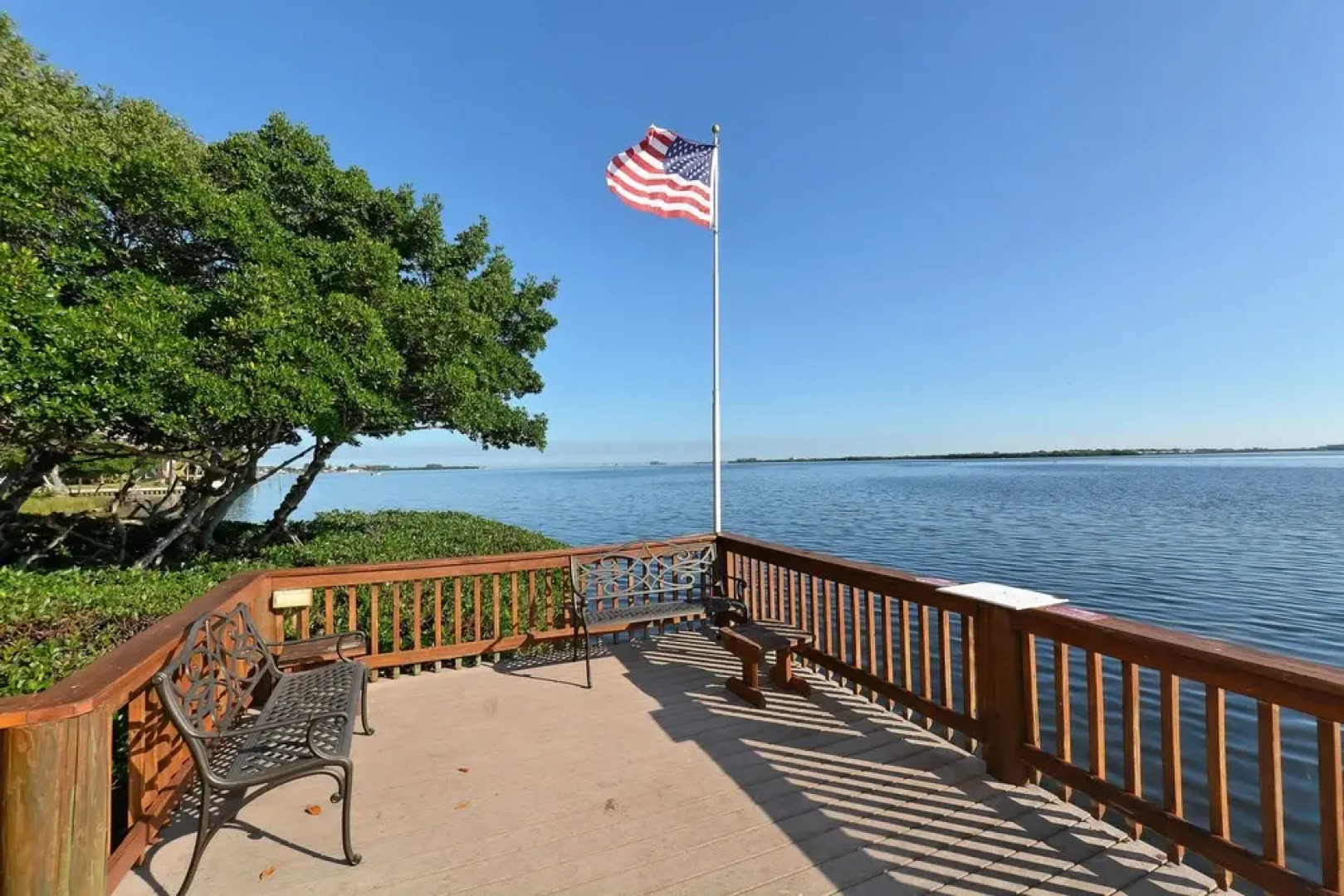 Runaway Bay Resort by BBG