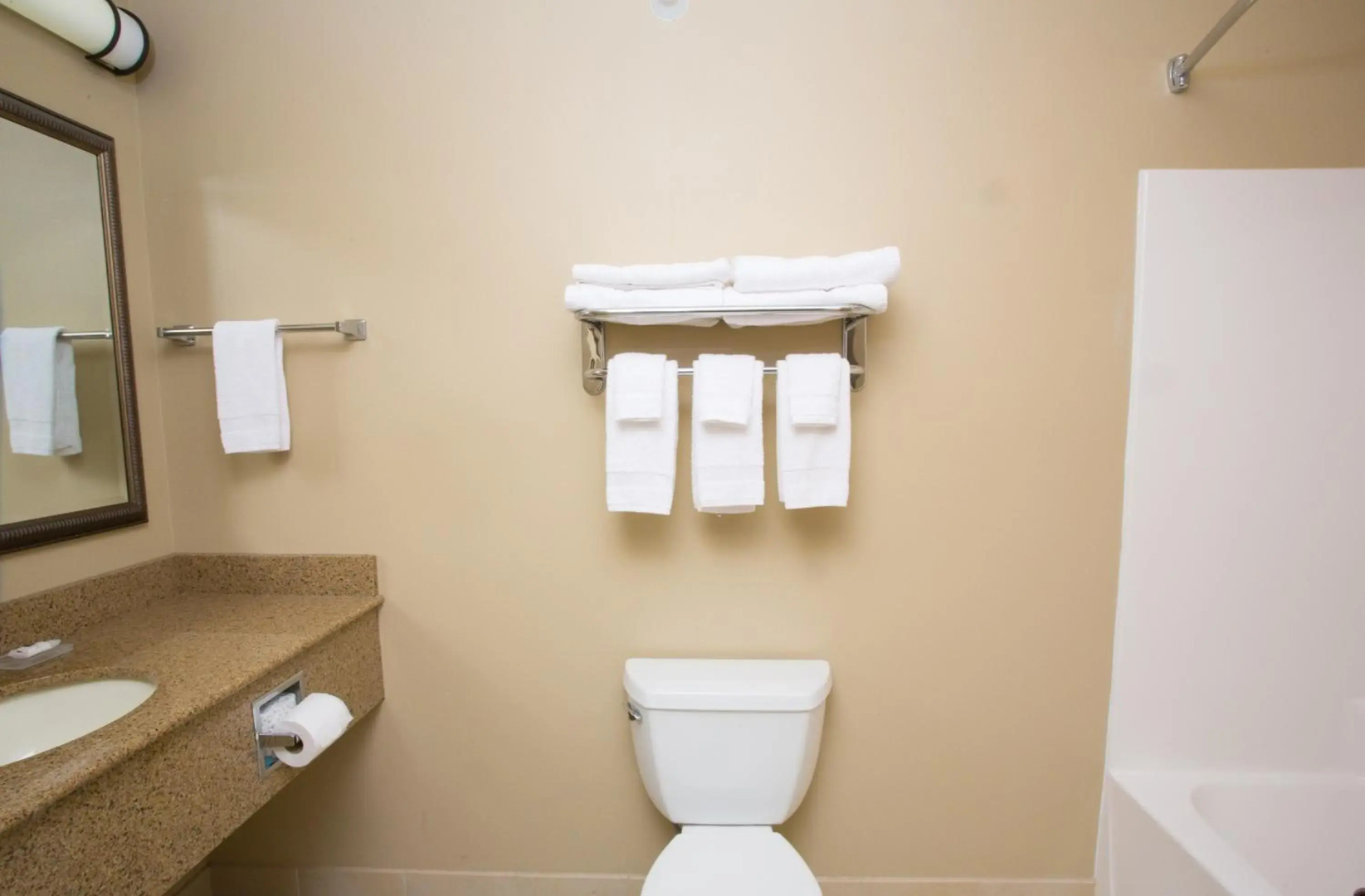 Country Inn & Suites by Radisson, Grand Forks, ND