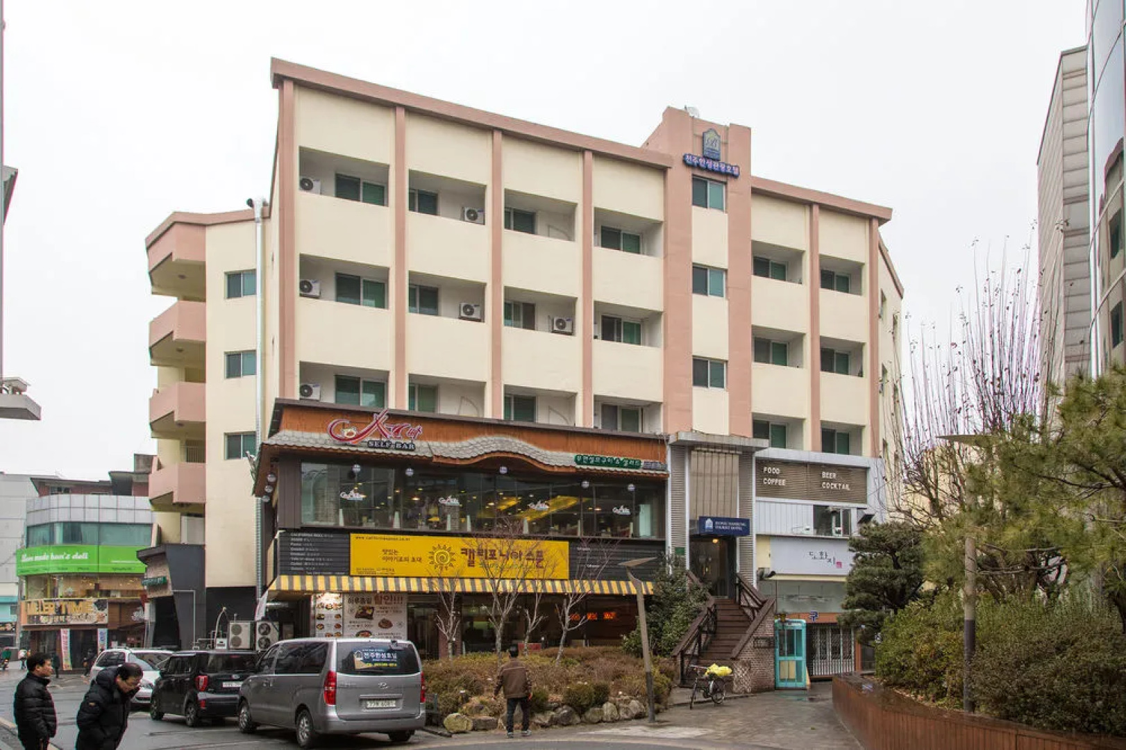 Jeonju Hansung Tourist Hotel