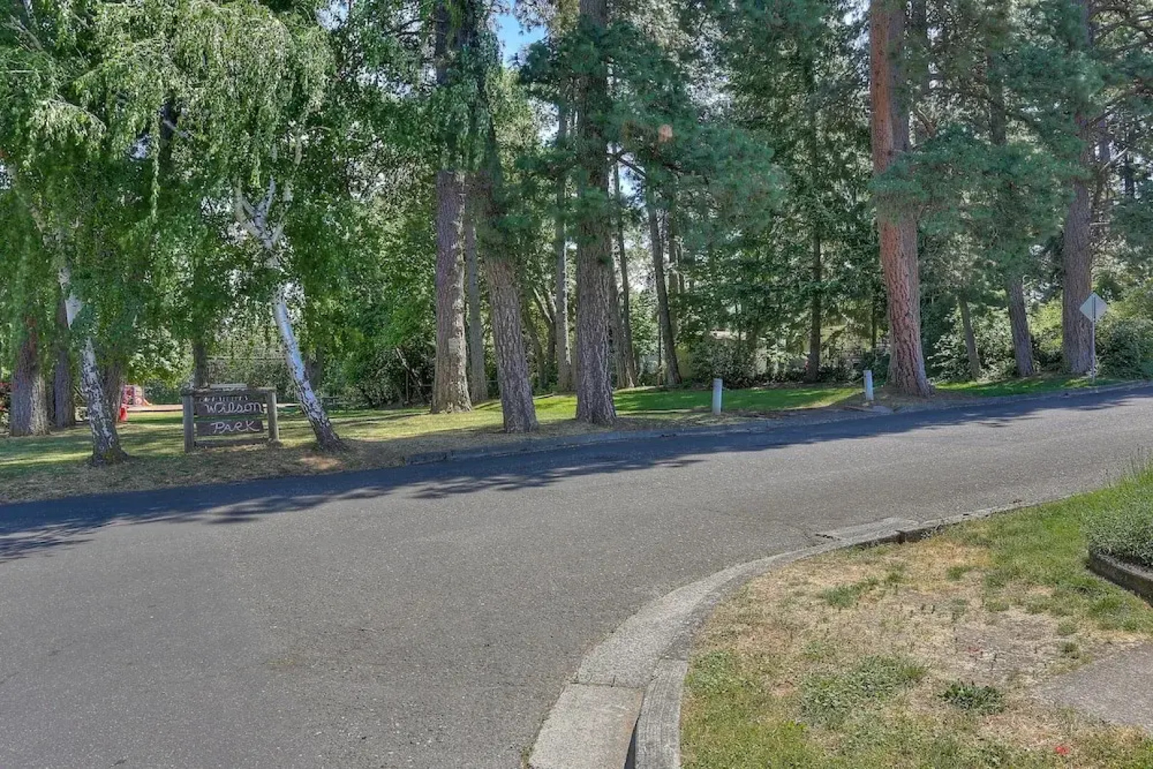 Living Color 2 Bedroom Home by RedAwning