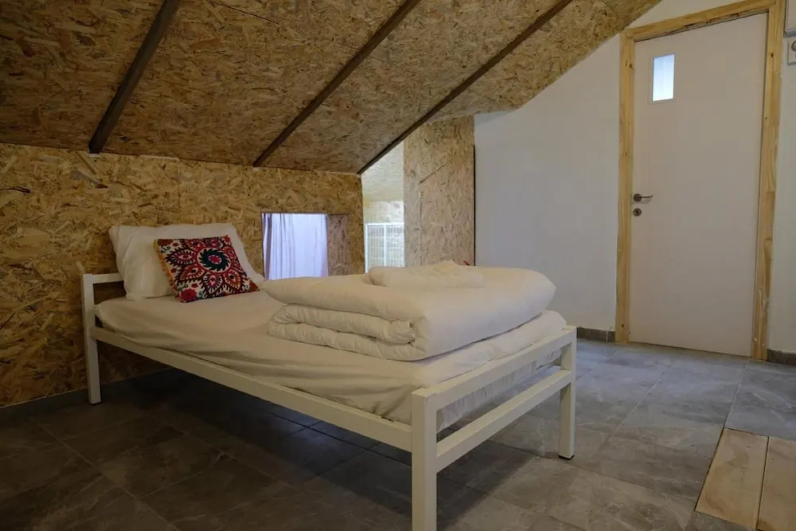 The White Hill Guest House - Hostel