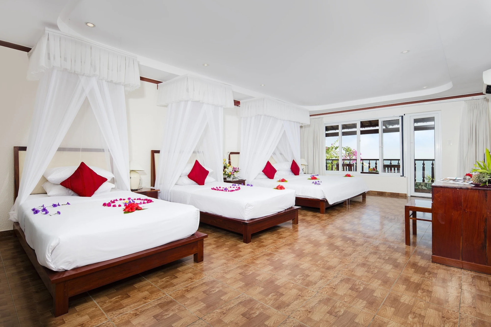 Rock Water Bay Beach Resort & Spa